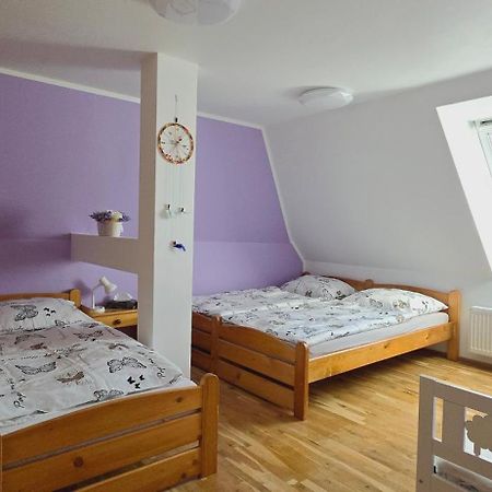 Luxusni Mezonetovy Apartman Bellevue - Novy Бенецко Екстер'єр фото
